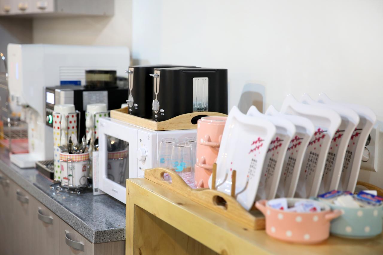 24 Guesthouse Yeosu Dış mekan fotoğraf