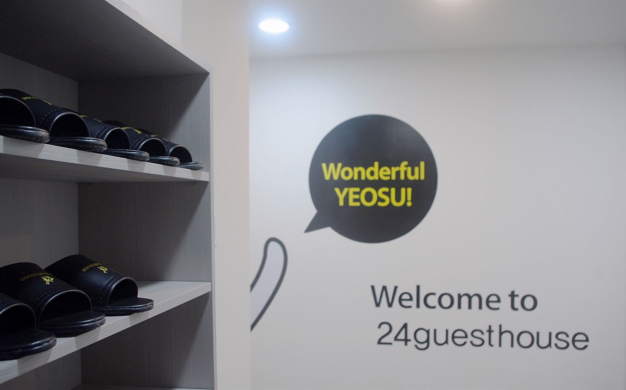 24 Guesthouse Yeosu Dış mekan fotoğraf